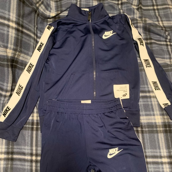 Nike Other - Nike Jogger Set